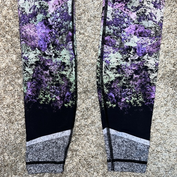 Lululemon Wunder Under Hi-Rise Tight (Nulux 28") Size 4 - Picture 10 of 11